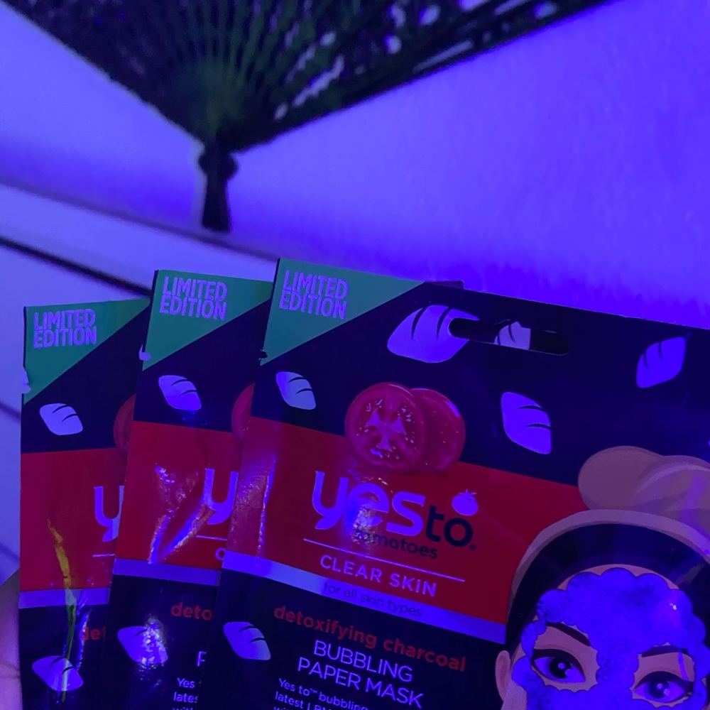 YesTo FaceMasks 🧖🏽‍♀️ - Picture 2 of 2